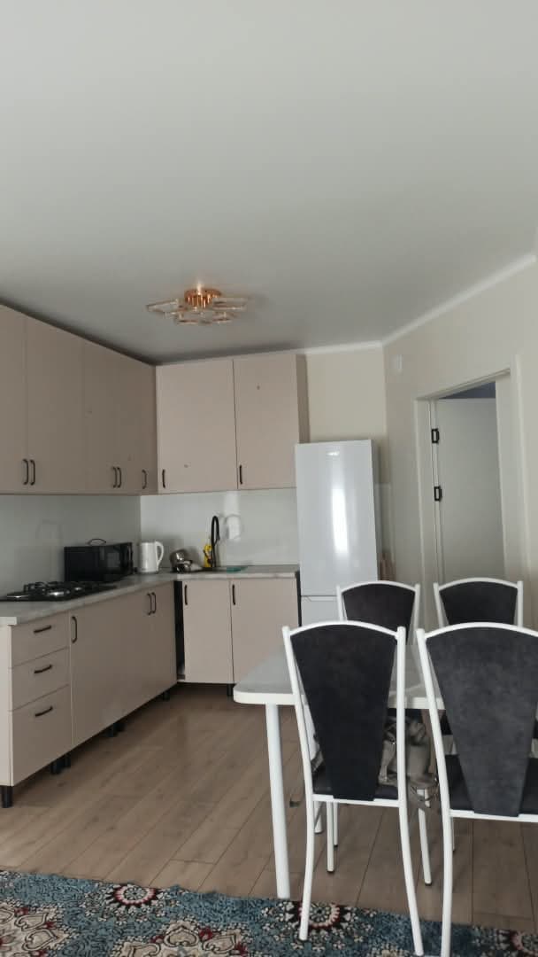 Apartment photo 7