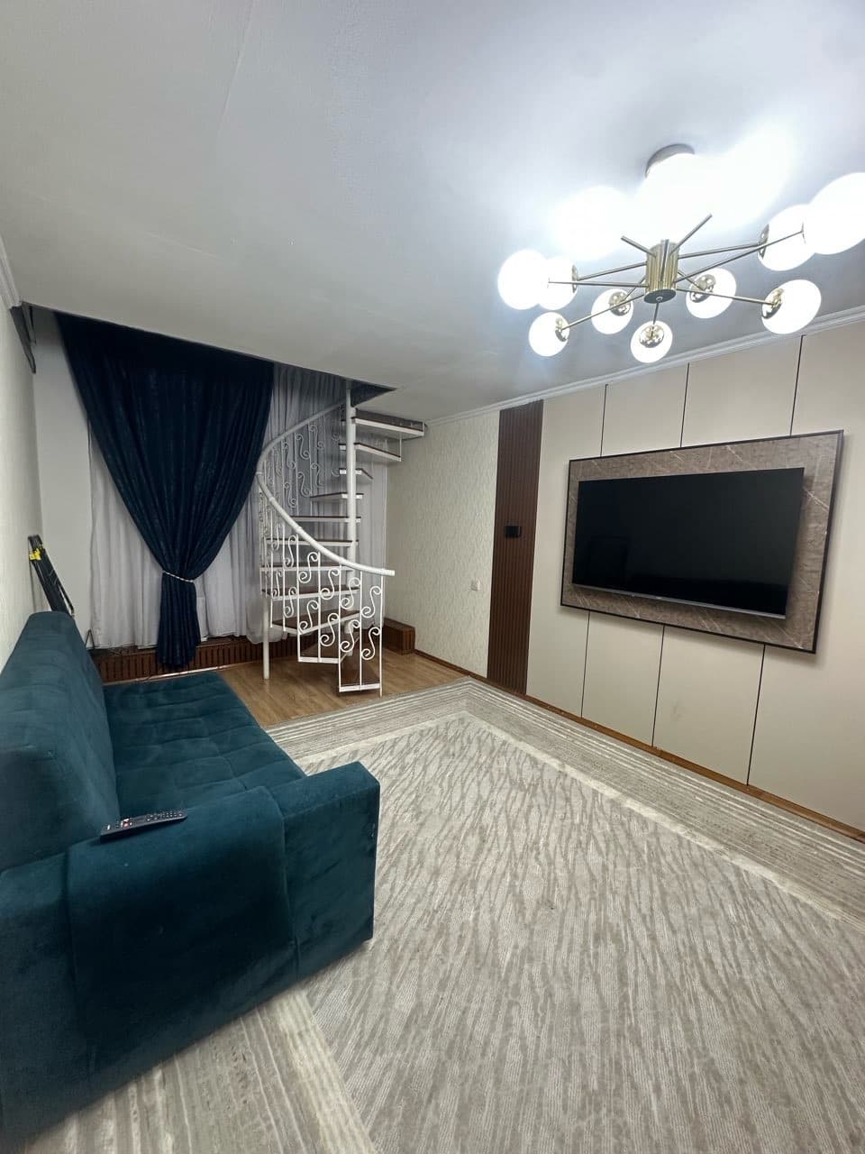 Apartment photo 5